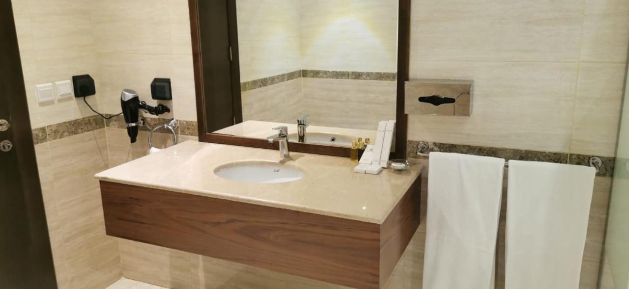 Beach Time Villas Hotel Jeddah Bagian luar foto